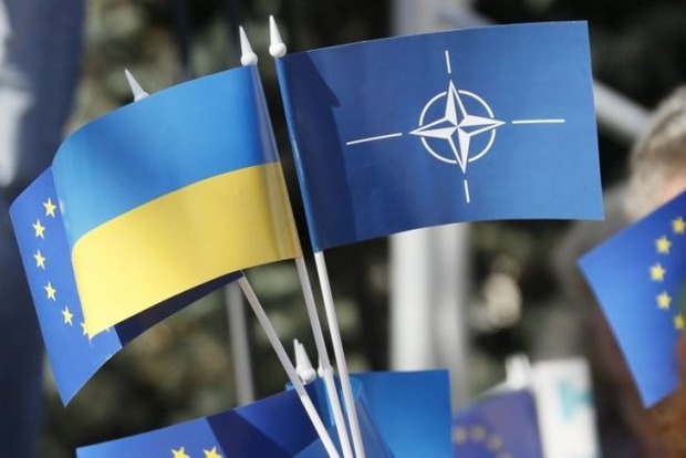 НАТО передало Украине помощь на миллион евро