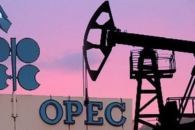 Страны ОПЕК сообщили о решении сократить добычу нефти