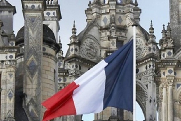Во Франции инициировали работу по созданию спецтрибунала против преступлений рф