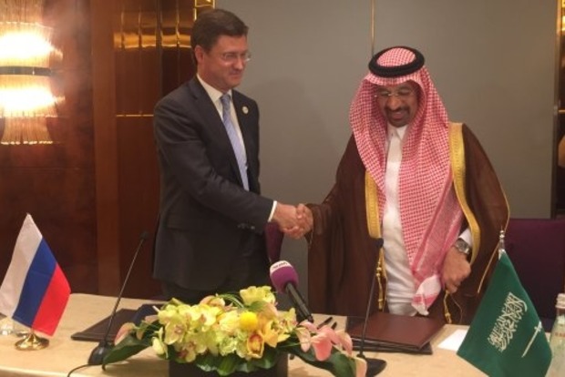 РФ и Саудовская Аравия будут совместно сдерживать цены на нефть