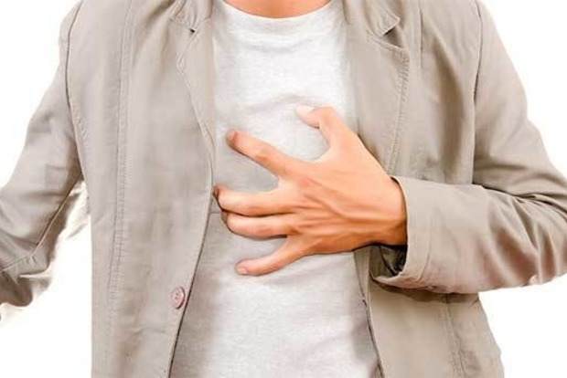 5 причин болю в грудях, які не є серцевим нападом