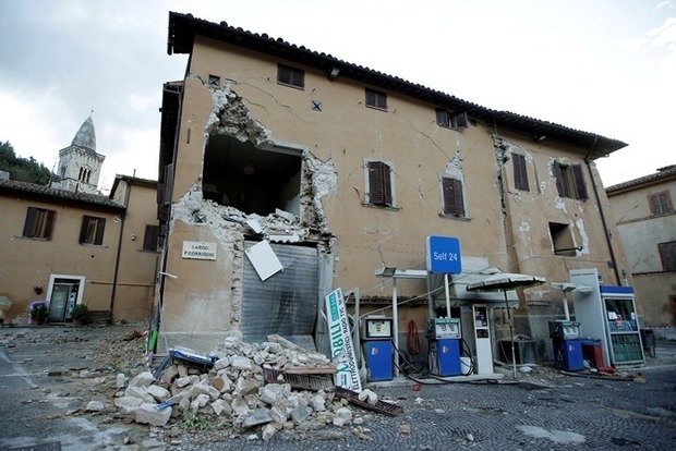 По всей Италии прокатилось мощное землетрясение