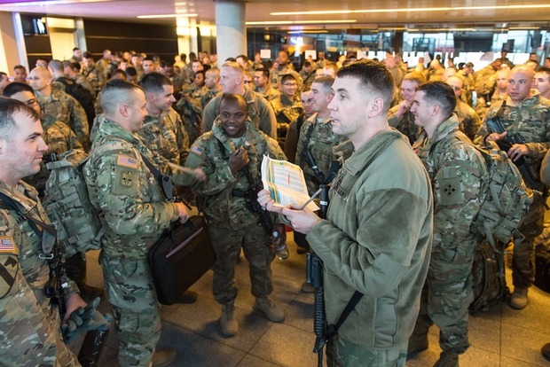 Первая группа военнослужащих США прибыла в Польшу