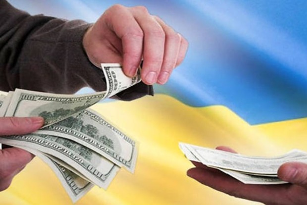 Надбавки чиновникам ограничат до 60 тыс. грн в месяц