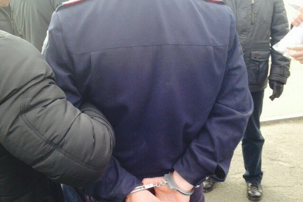 В Житомирской области двое сотрудников полиции попались на взятке