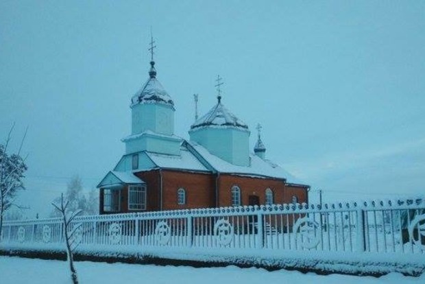 Священников УПЦ МП не пустили в храм на Волыни