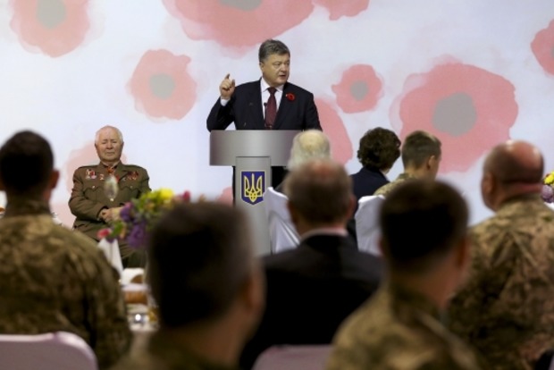 Порошенко: Как можно иметь наглость заявлять, будто Россия выиграла бы войну и без Украины
