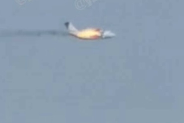 Очередной самолет разбился на России. В этот раз экспериментальный Ил-112. Видео крушения