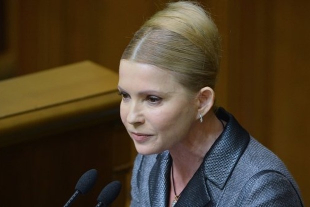 Тимошенко требует от Парубия зарегистрировать постановление об отставке Гройсмана