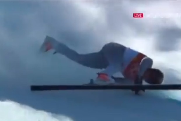 Российский горнолыжник разбился во время прохождения трассы
