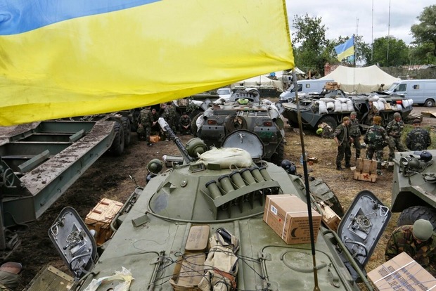 Украинский военнослужащий получил огнестрельное ранение в результате российского обстрела на Донбассе