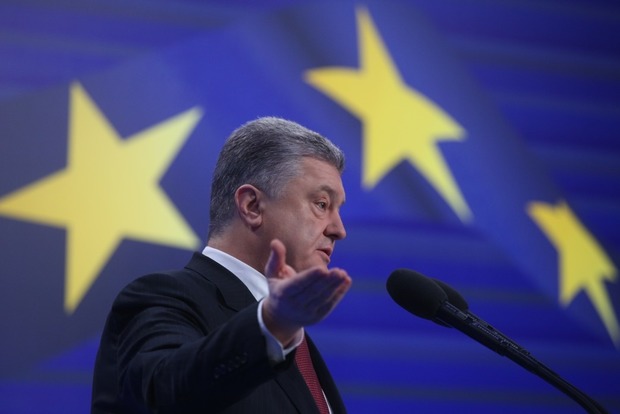 Порошенко: Украина не нуждается в советах Польши, кого ей почитать