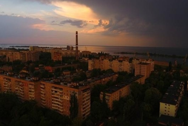 Сильная буря. В Киеве и области объявлено штормовое предупреждение