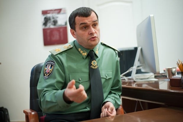Суд дал разрешение на заочное осуждение экс-главы МВД Захарченко