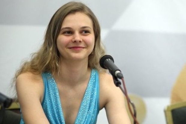 Украинка Музычук обошла российскую шахматистку на полбалла и стала чемпионкой Европы