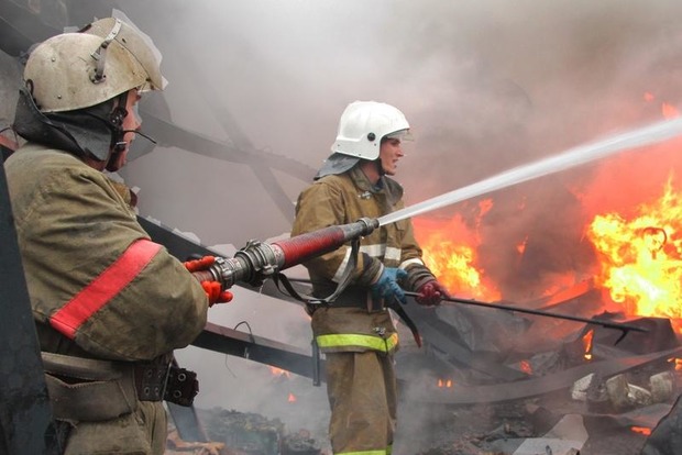 За сутки в пожарах погибли восемь человек