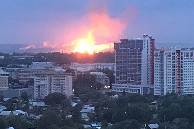Казанський пороховий завод горить у Росії
