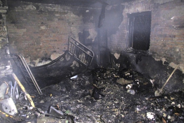 Троє людей заживо згоріли в Житомирській області