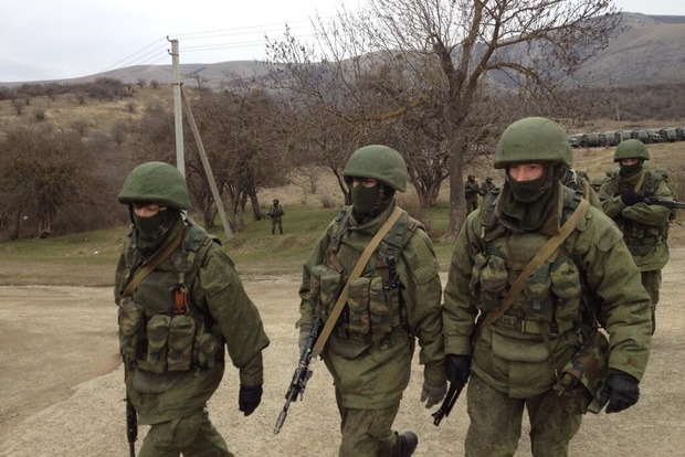 РФ заявила о намерениях укреплять войска на границе с Украиной‍