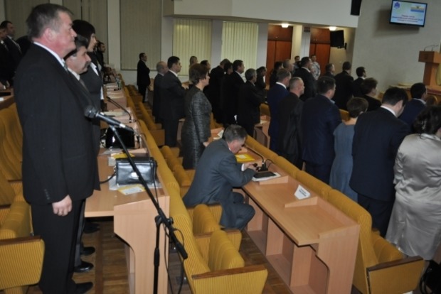 Депутат Николаевского облсовета отказался встать во время гимна