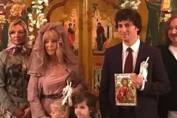 Пугачева и Галкин празднуют годовщину венчания. Как это было