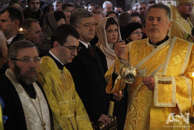 Порошенко попросить Вселенського патріарха створити українську помісну автокефальну церкву
