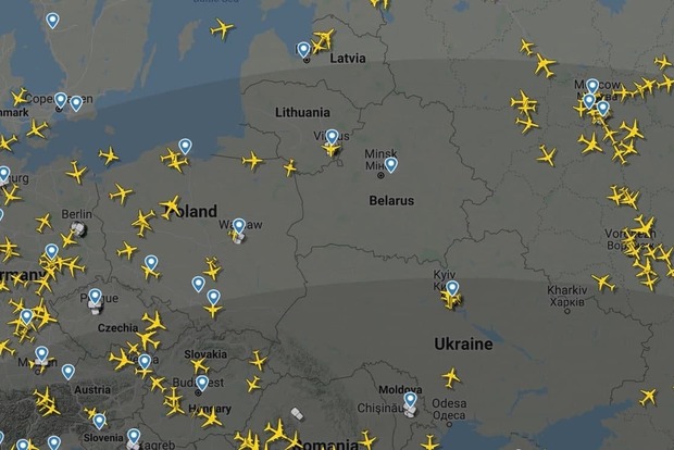 Бєларуським авиакомпаниям могут закрыть доступ в воздушное пространство и аэропорты ЕС