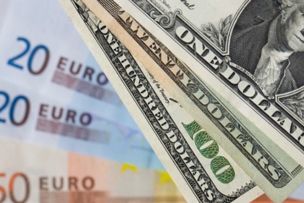 Евро на межбанке преодолело отметку 30 гривен