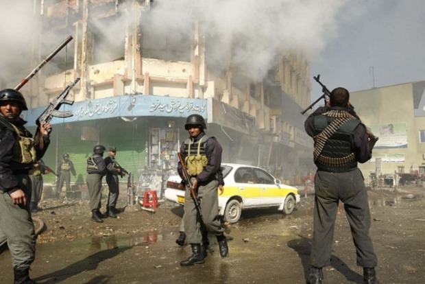 Кількість жертв вибуху на демонстрації в Кабулі перевищила 60 осіб