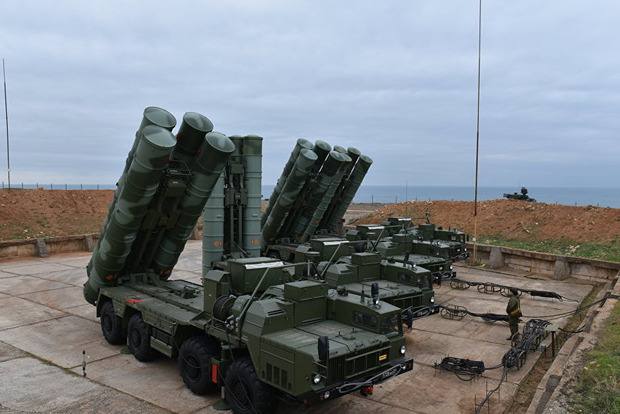 Окупанти розмістили в Криму ще один дивізіон ЗРК С-400