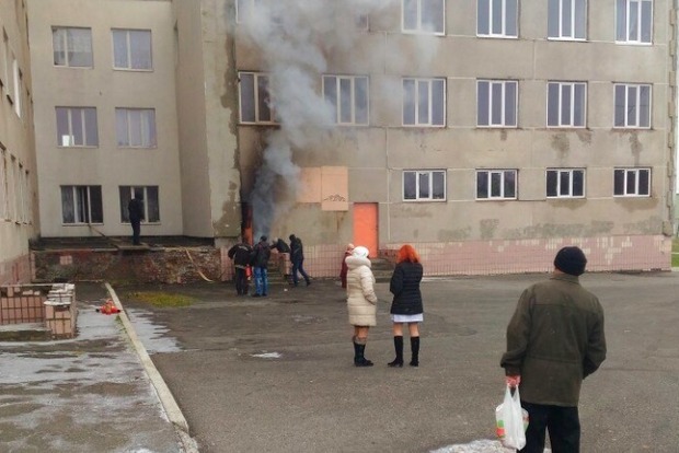 В Харькове горела поликлиника
