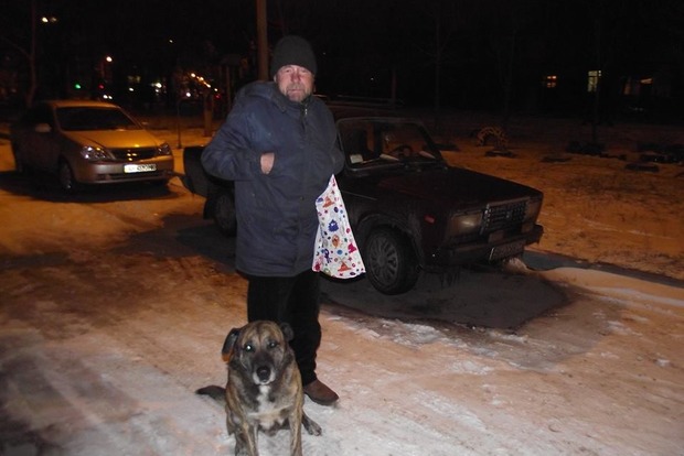 Жестокая Одесса: бомж, которому слала помощь вся страна, повесился, собаку - отравили