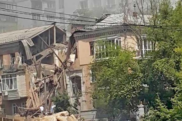 К ликвидации последствий взрыва дома в Киеве привлечены 186 человек