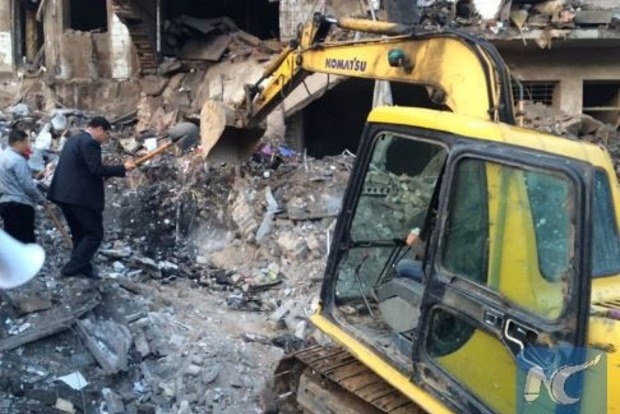 Жилой дом взорвался в Китае: семь погибших, 94 раненых