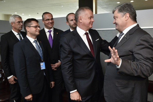 Украина и Словакия договорились усилить пограничный и таможенный контроль