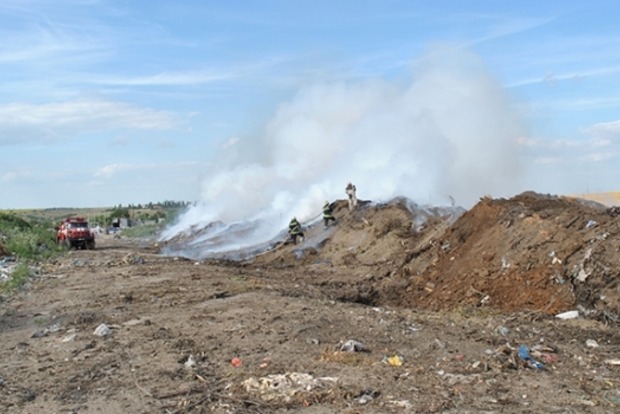 На Миколаївщині сталася пожежа на полігоні твердих відходів