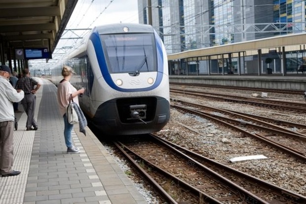 Все поезда в Нидерландах перешли на энергию ветра