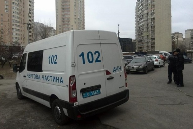 В Киеве неизвестные стреляли в мужчину