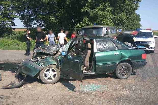 В Черкасской области ГАЗ не уступил дорогу Audi: 6 пострадавших