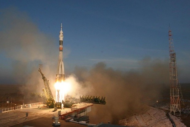 Росія запустила на МКС ракету-носій «Союз» з екіпажем