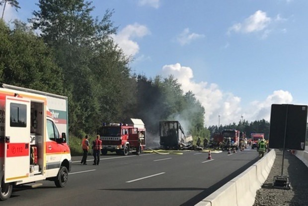 Немецкая полиция сообщила об увеличении количества жертв в ДТП с автобусом