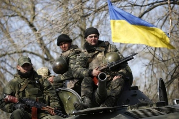 ﻿Терористи 15 разів обстріляли позиції українських військових