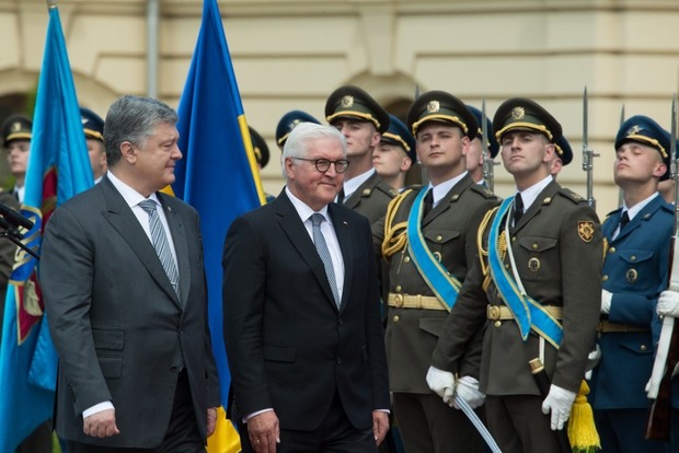 Украина и Германия будут говорить о миротворцах на Донбассе: политолог озвучил формат миссии 