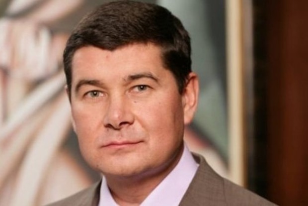Луценко подписал уведомление о подозрении Онищенко
