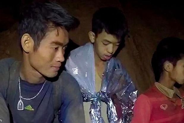Что спасло психику детей в тайской пещере - и помогло им выжить