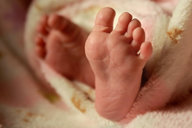 Американка народила 6 близнюків після 17 років очікування дитини