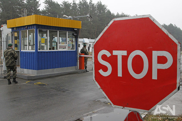 Украина в тестовом режиме запустила биометрический контроль на границе с РФ