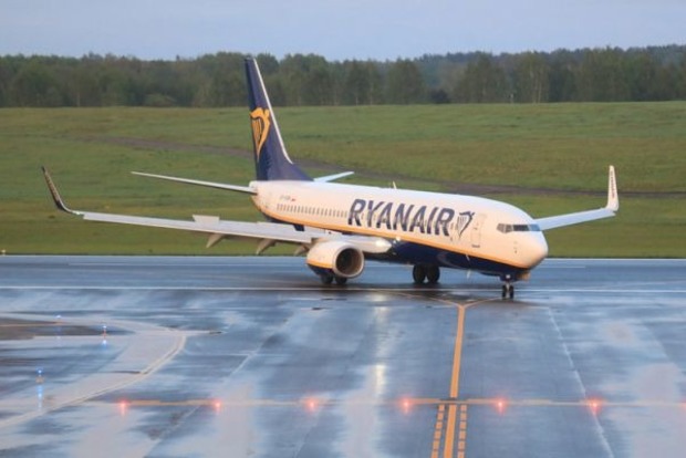 Снова минирование рейса Ryanair. Самолет из Дублина экстренно приземлился в Берлине