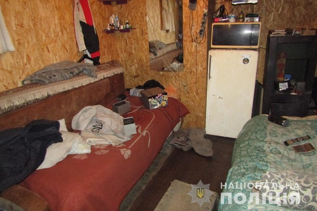 На Київщині на шиномонтажі чоловік зарізав підлітка