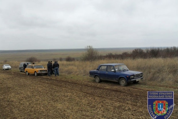 Трое жителей Одесской области избили мужчину до смерти и подожгли тело